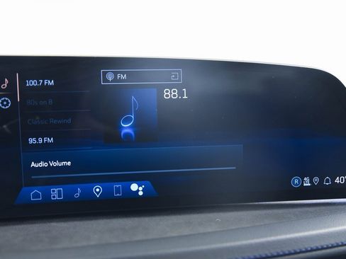 Used 2024 Cadillac XT4 Sport image 19