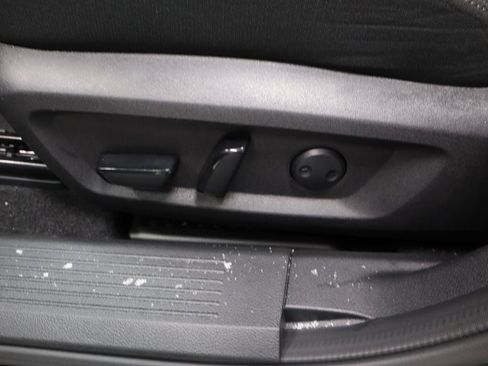 Certified 2023 Nissan Rogue SV image 26