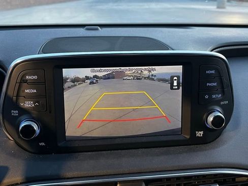 Used 2020 Hyundai Santa Fe SEL image 20