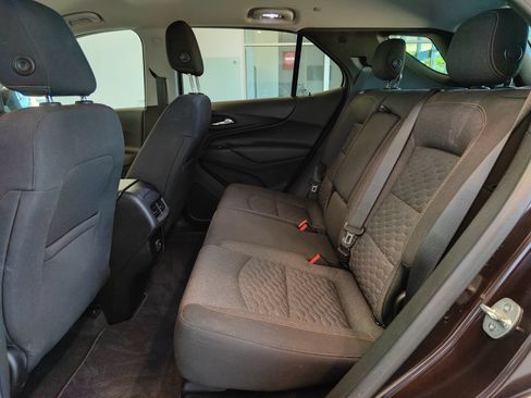 Used 2020 Chevrolet Equinox LT AWD/4WD image 10