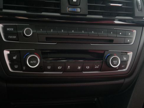 Used 2014 BMW 335i xDrive Sedan image 23