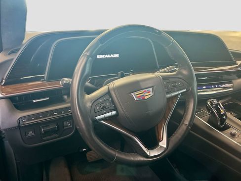 Used 2023 Cadillac Escalade Sport Platinum w/ LPO, ONYX Package image 2