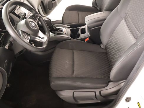 Used 2017 Nissan Rogue S w/ Appearance Package FWD image 10