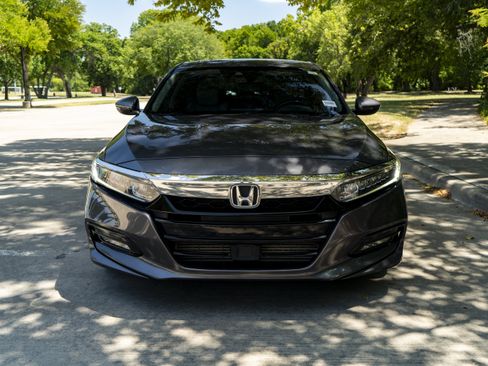 Used 2020 Honda Accord EX-L image 3