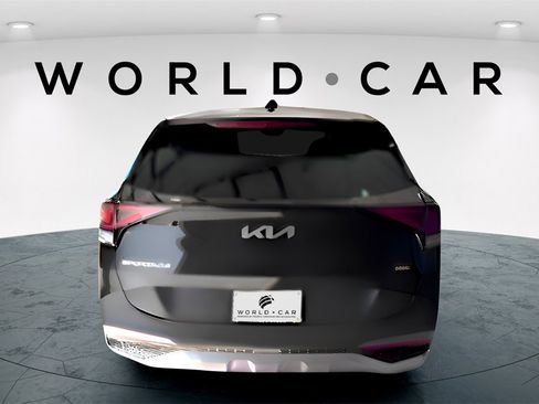 Certified 2024 Kia Sportage LX image 6