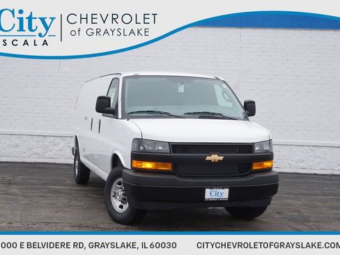 New 2026 Chevrolet Express 3500 Extended w/ Driver Convenience Package image 1