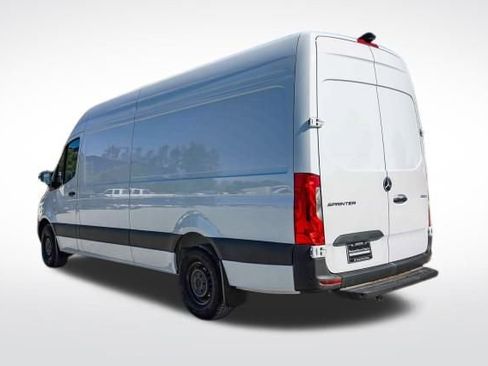 New 2025 Mercedes-Benz Sprinter 2500 image 4