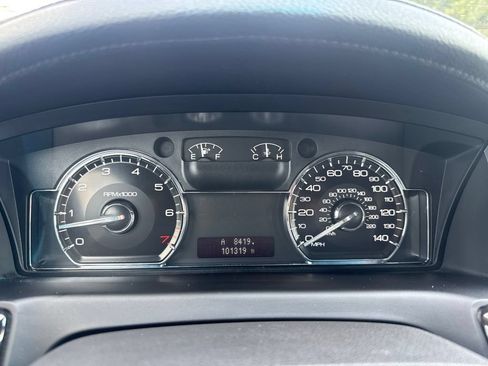Used 2009 Lincoln MKS FWD image 18