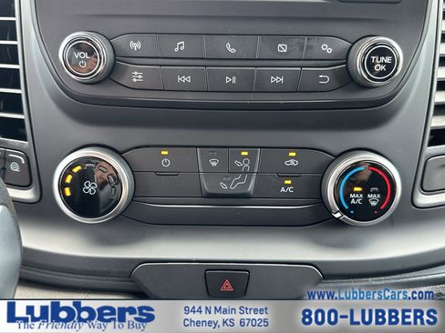 New 2025 Ford Transit 250 148 Medium Roof image 15