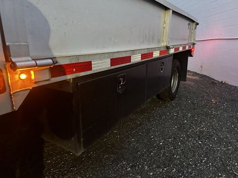 Used 2019 Freightliner Sprinter 3500 w/ Premium Plus Package image 18