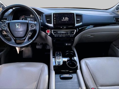 Used 2020 Honda Ridgeline RTL-E image 16