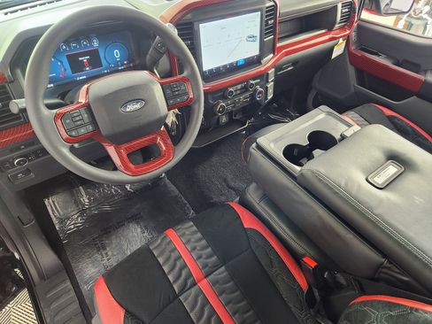 New 2025 Ford F150 XL w/ Equipment Group 103A High image 15