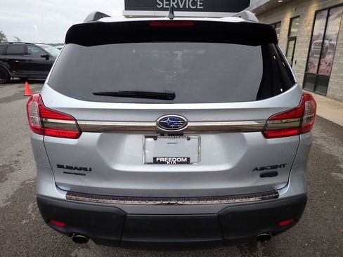 Used 2022 Subaru Ascent Onyx Edition AWD/4WD image 4