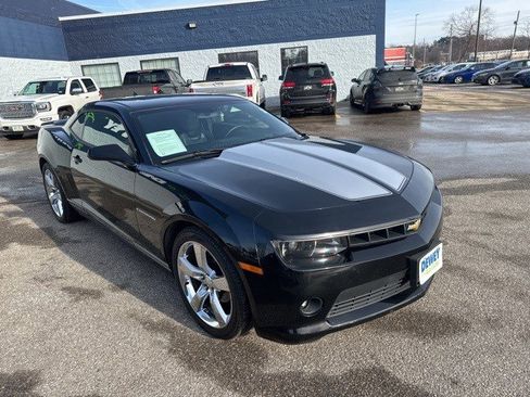 Used 2015 Chevrolet Camaro LT w/ RS Package image 7