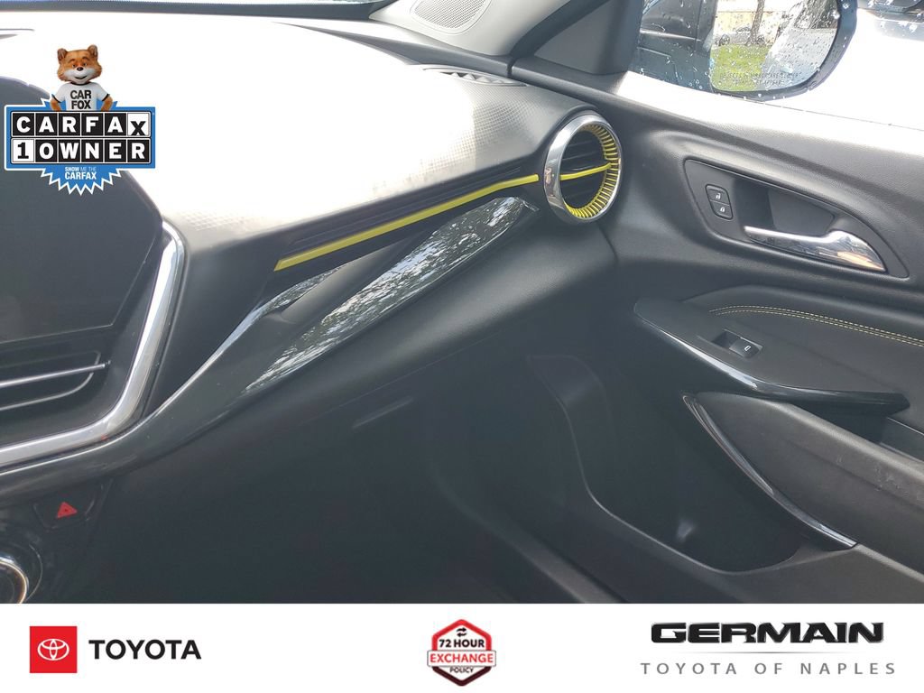 Used 2025 Chevrolet Trax ACTIV w/ Sunroof Package FWD image 35