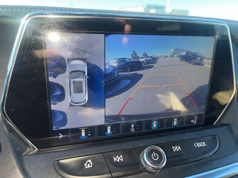 Used 2019 Chevrolet Blazer Premier w/ Sun and Wheels Package image 6