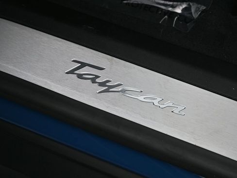 Certified 2025 Porsche Taycan RWD image 25