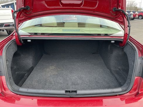 Used 2018 Volkswagen Passat 2.0T SE image 28