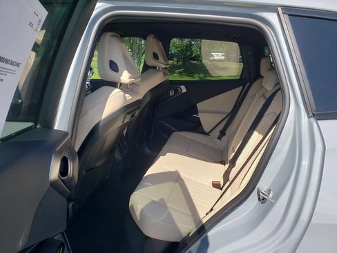 New 2026 BMW X3 xDrive30i w/ Premium Package AWD/4WD image 7