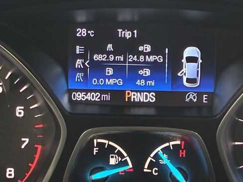 Used 2019 Ford Escape SE image 9