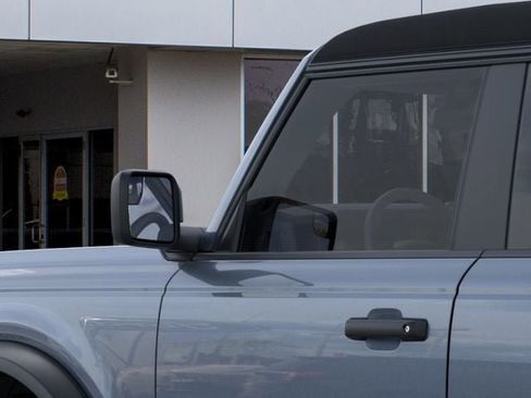 New 2025 Ford Bronco 4-Door image 22