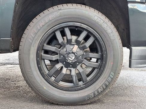 Used 2017 Chevrolet Silverado 1500 LT w/ All Star Edition AWD/4WD image 8