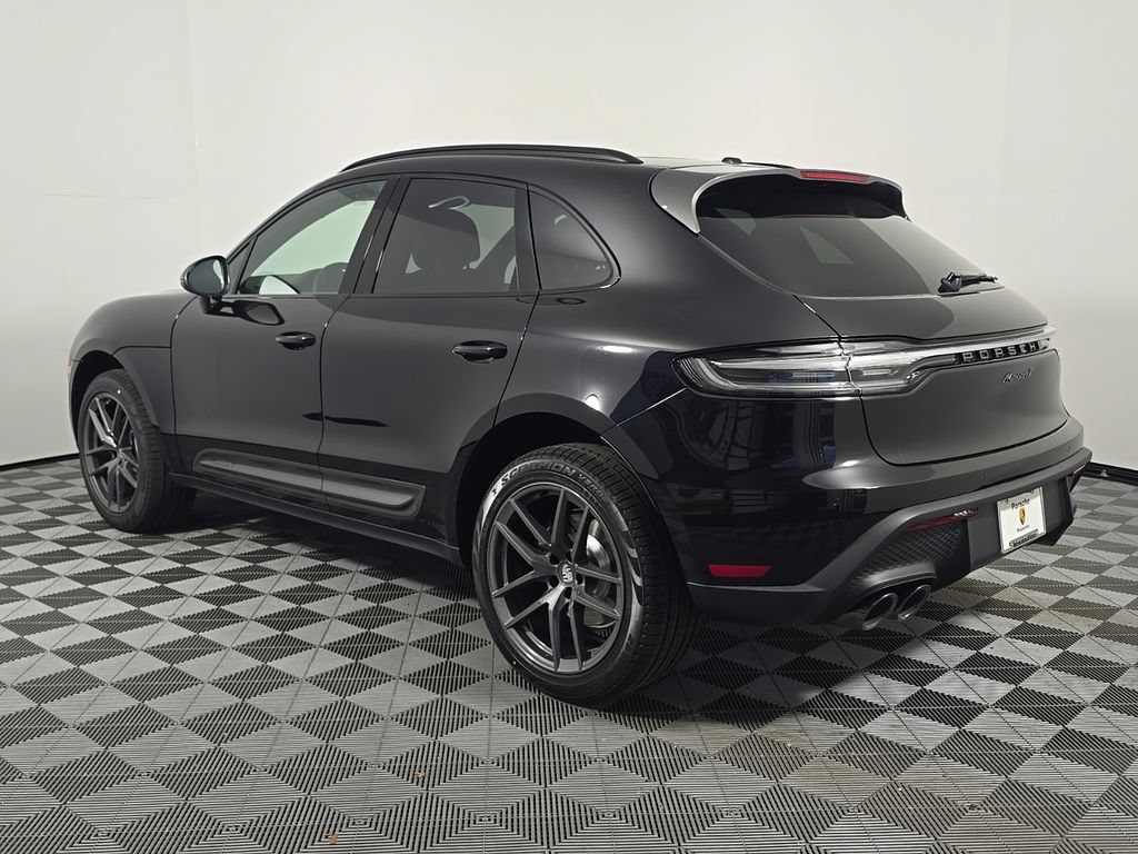 Certified 2026 Porsche Macan Turbo AWD/4WD image 3