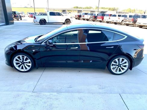 Used 2020 Tesla Model 3 Long Range image 8