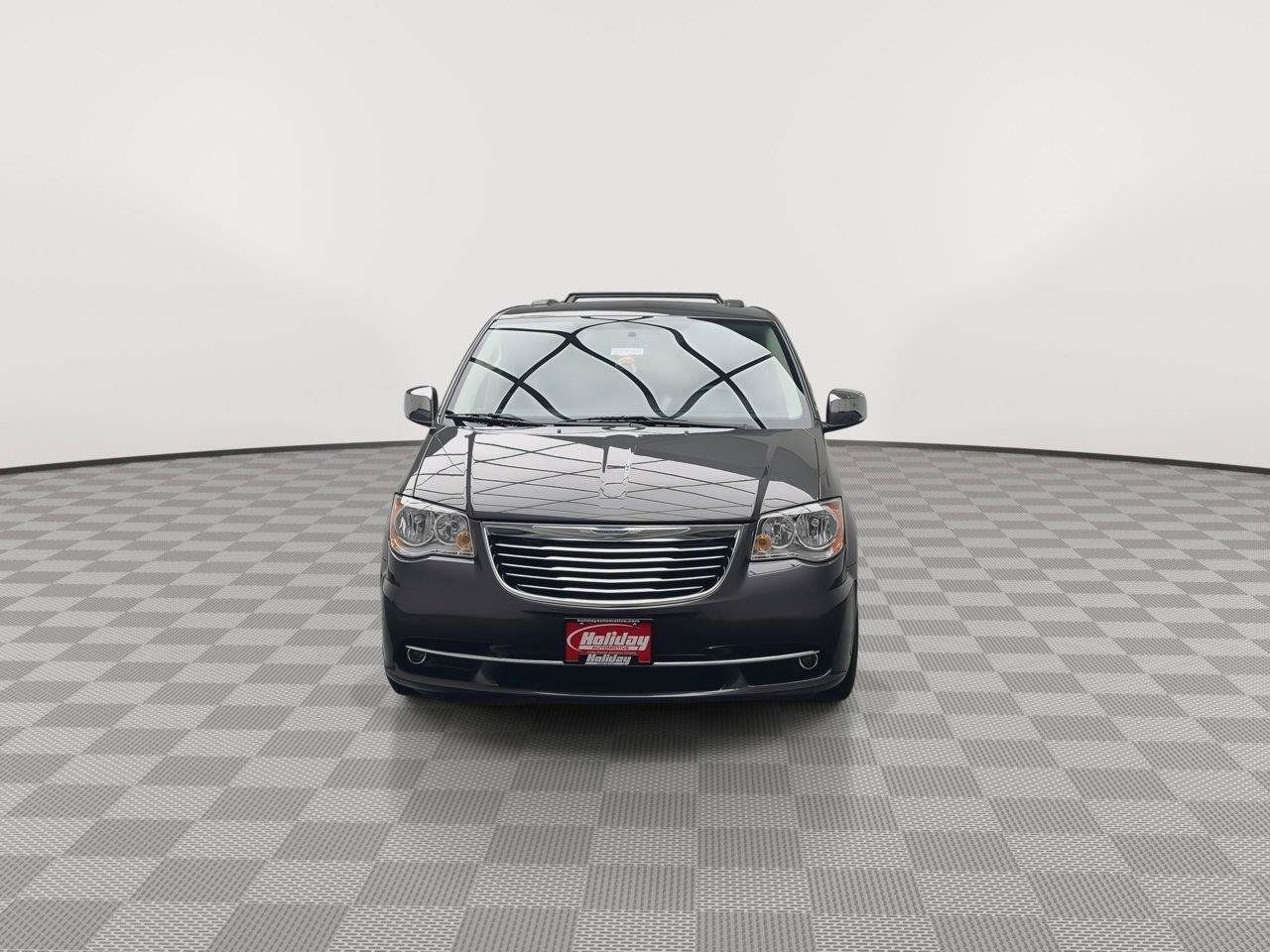 Used 2015 Chrysler Town & Country Touring-L w/ Driver Convenience Group FWD image 31