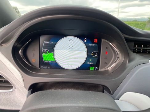 Used 2019 Chevrolet Bolt LT FWD image 15