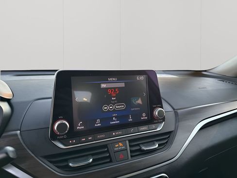 Used 2023 Nissan Altima 2.5 SV image 36