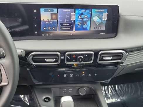 New 2026 Nissan Sentra SV w/ Floor Mat Package image 9