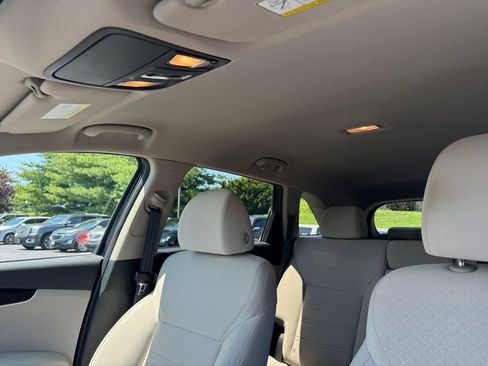 Used 2019 Kia Sorento FWD image 13