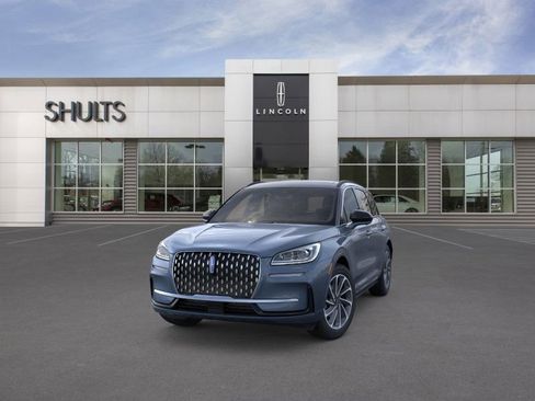 New 2025 Lincoln Corsair Grand Touring w/ Towing Package image 7