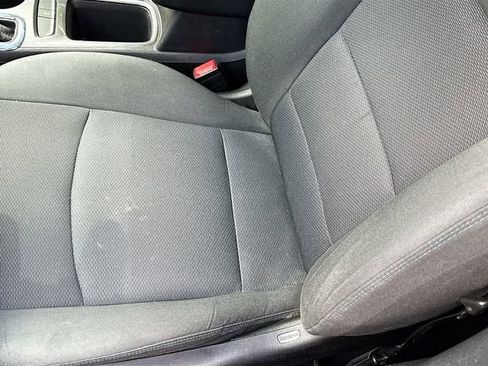 Used 2018 Chevrolet Cruze LT w/ Convenience Package FWD image 20