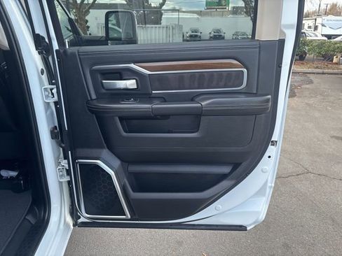 Used 2024 RAM 2500 Laramie w/ Safety Group image 29