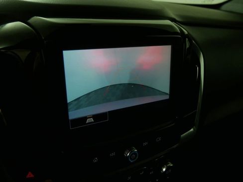 Used 2023 Chevrolet Traverse LT AWD/4WD image 34