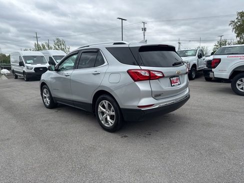 Used 2018 Chevrolet Equinox Premier AWD/4WD image 3