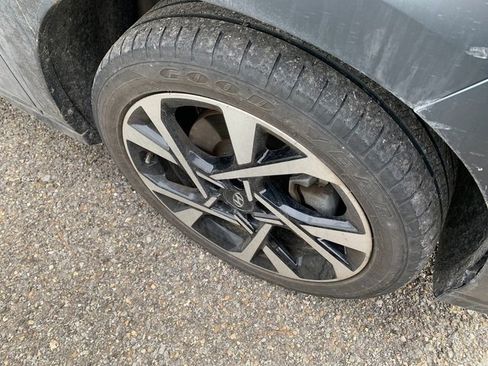 Certified 2023 Hyundai Kona Limited w/ Cargo Package image 5