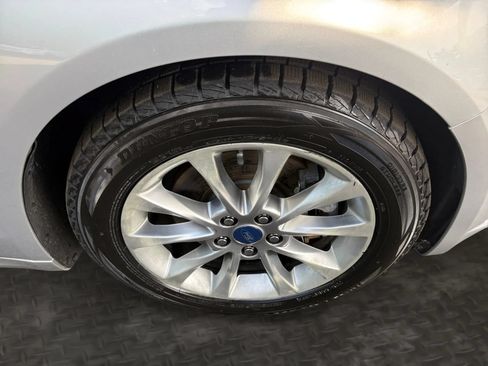 Used 2018 Ford Fusion Energi SE FWD image 38