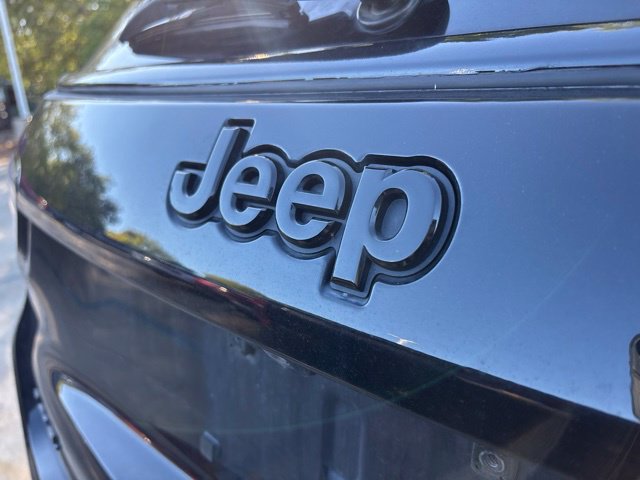 Used 2018 Jeep Compass Latitude w/ Popular Equipment Group AWD/4WD image 15