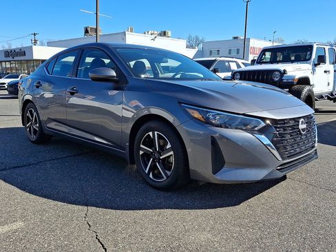 Used 2024 Nissan Sentra SV w/ All-Weather Package image 7