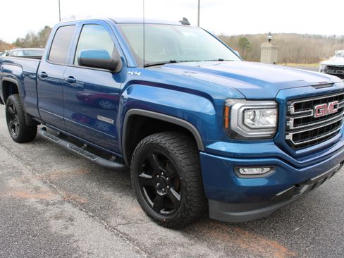 Used 2017 GMC Sierra 1500 4x4 Double Cab w/ Elevation Edition image 4