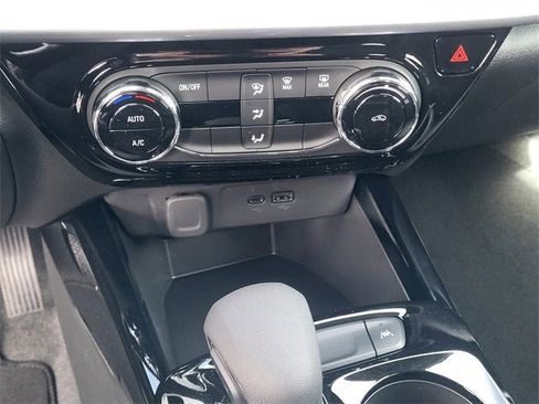 New 2026 Chevrolet Trax LT image 23