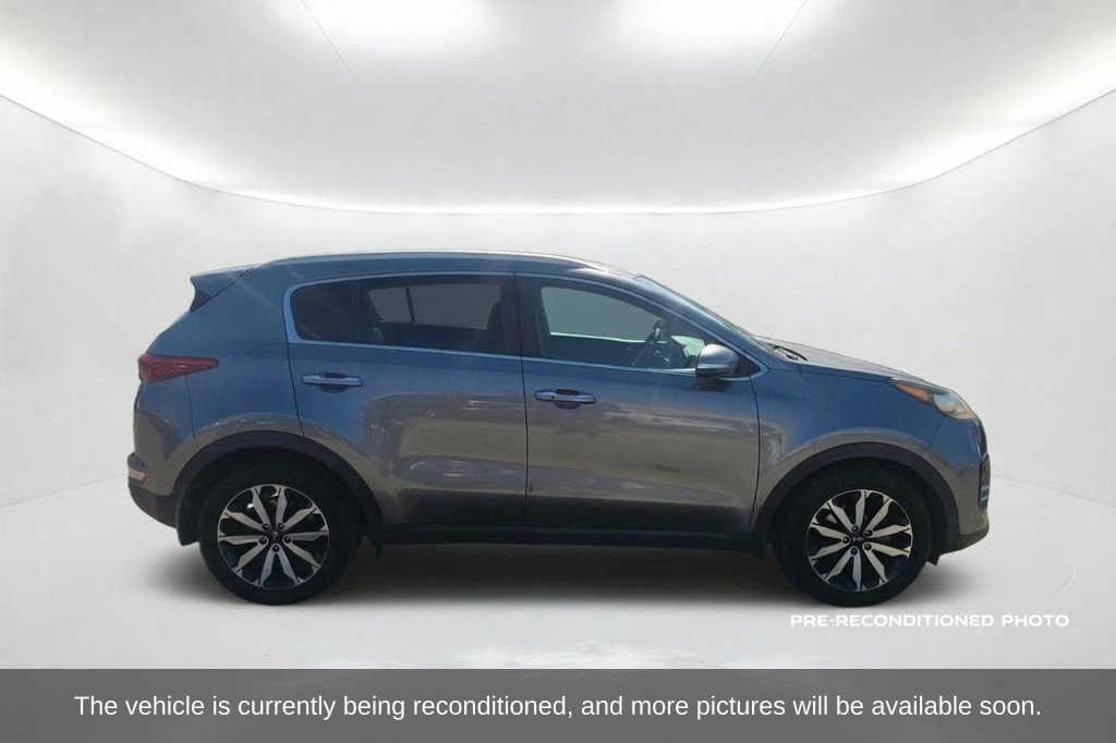Used 2019 Kia Sportage EX FWD image 4