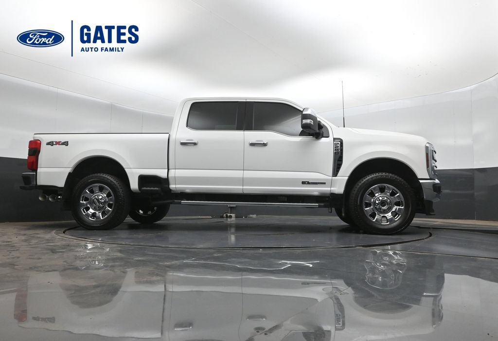 Used 2025 Ford F250 Lariat w/ Chrome Package AWD/4WD image 35