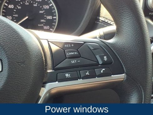 Used 2025 Nissan Sentra SV FWD image 12