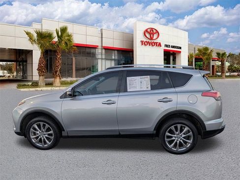 Used 2016 Toyota RAV4 Limited image 8