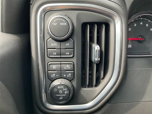 Used 2022 Chevrolet Silverado 1500 LTZ w/ Safety Package II image 11