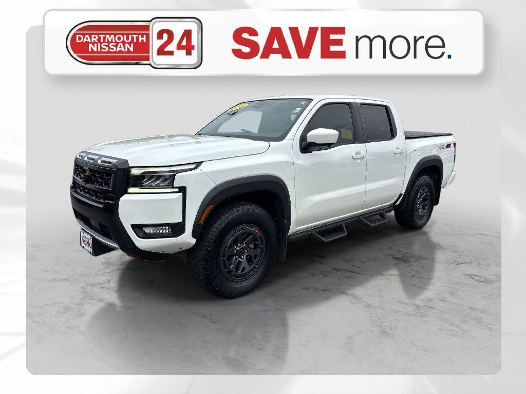 Certified 2025 Nissan Frontier PRO-4X w/ Pro Convenience Package AWD/4WD image 1